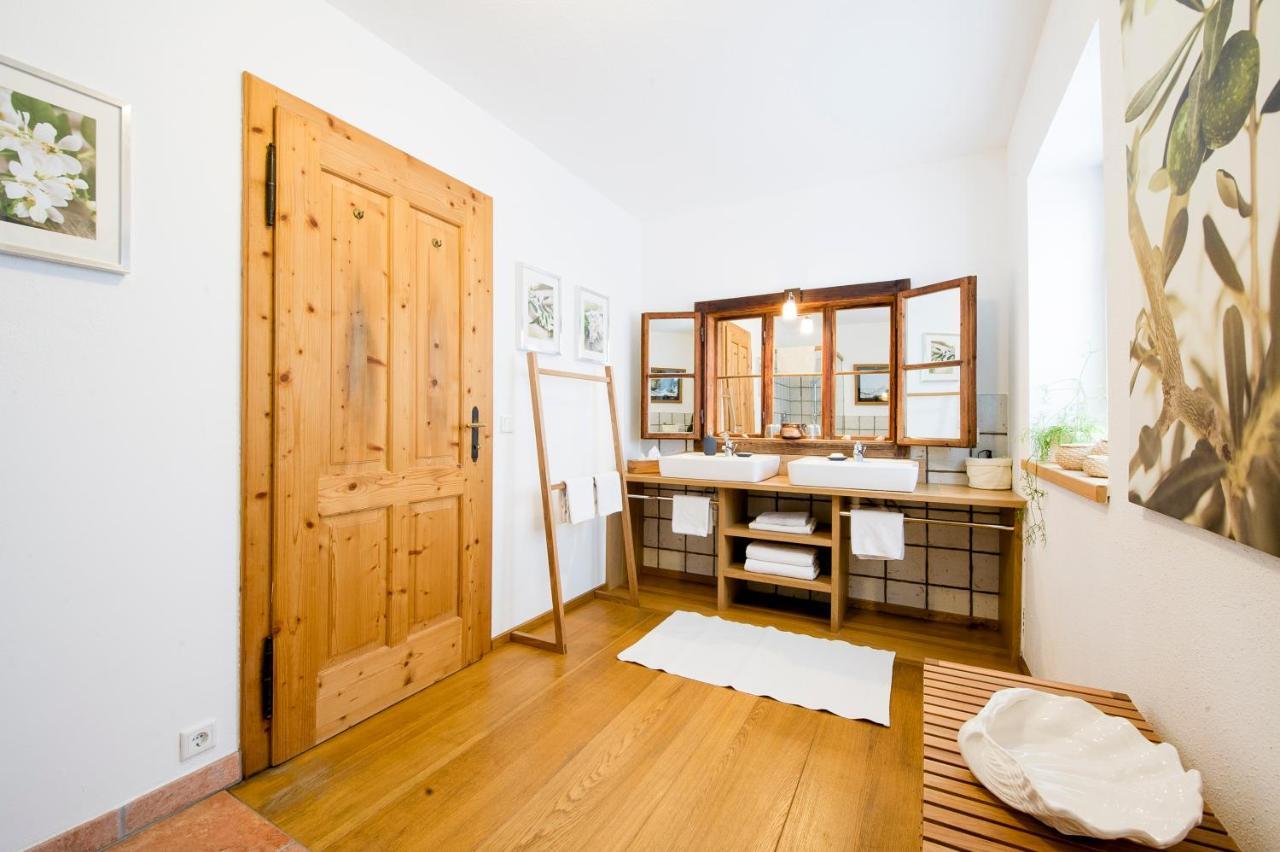 Exklusiv Apartment Scheichl อุนเทอาค อัม อัทเทอร์ซี ภายนอก รูปภาพ